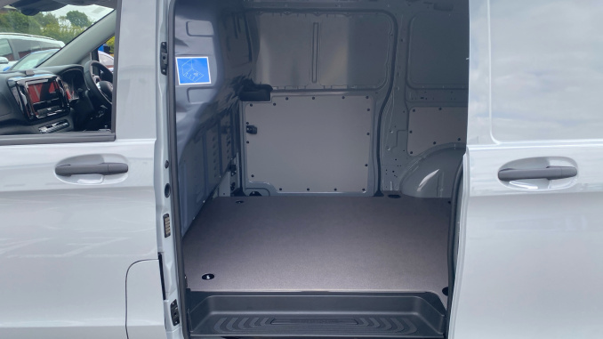 Mercedes-Benz Vito L2 Diesel Rwd 119CDI Select Van 9G-Tronic - Image 17